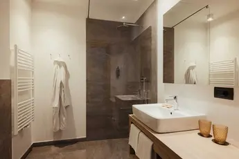 Alex Moling Hotel Boe 16